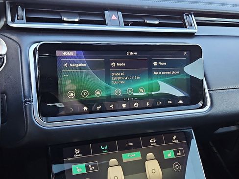 Used 2018 Land Rover Range Rover Velar R-Dynamic SE image 18