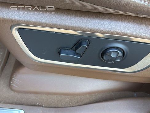 Used 2019 RAM 1500 Limited AWD/4WD image 19