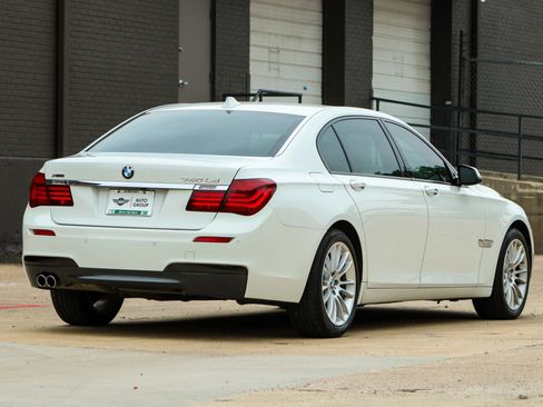 Used 2015 BMW 740Ld xDrive AWD/4WD image 9