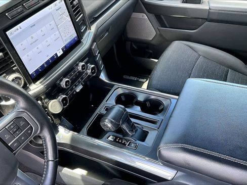 Used 2022 Ford F150 XLT w/ Equipment Group 302A High AWD/4WD image 16