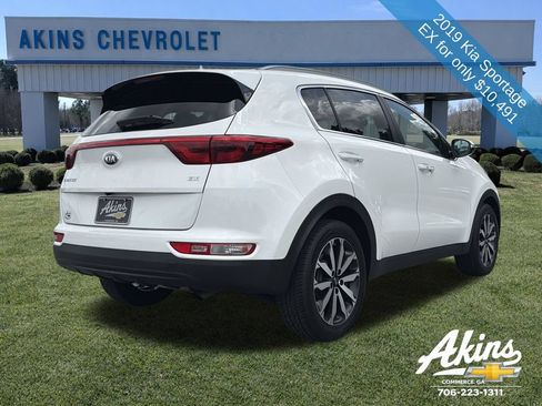 Used 2019 Kia Sportage EX FWD image 6