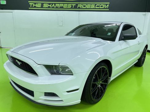 Used 2014 Ford Mustang Coupe w/ Equipment Group 102A RWD image 5