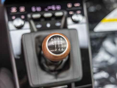 Used 2026 Porsche 911 Carrera T image 19