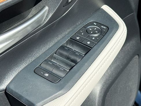 Used 2025 Toyota Grand Highlander AWD Hybrid image 14
