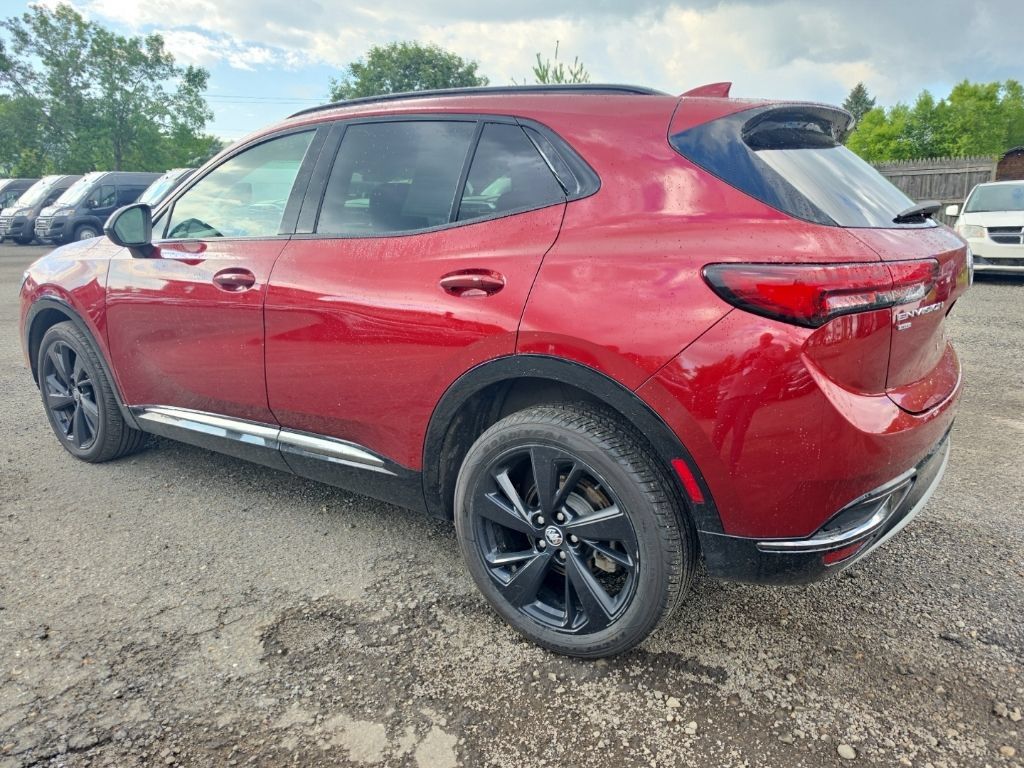 Used 2023 Buick Envision Essence w/ Sport Touring Package AWD/4WD image 7