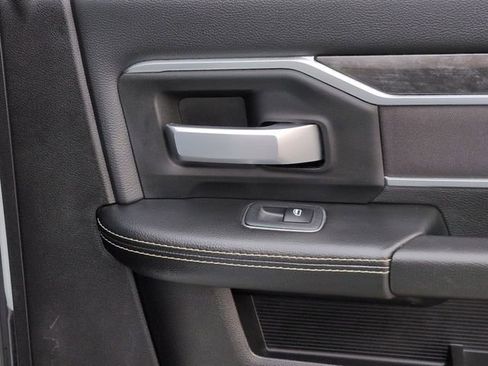 Used 2024 RAM 2500 Big Horn image 33