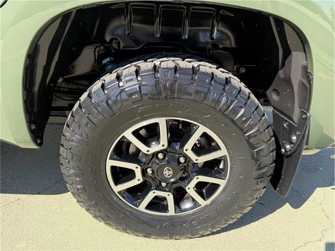 Used 2021 Toyota Tundra 1794 Edition w/ TRD Off-Road Package AWD/4WD image 10