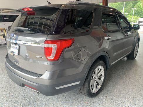 Used 2019 Ford Explorer Limited w/ Class III Trailer Tow Package AWD/4WD image 11