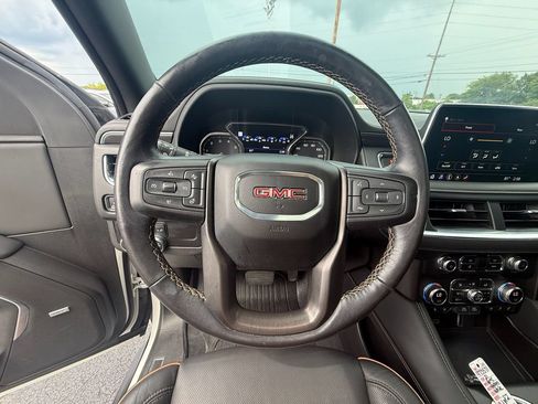 Used 2021 GMC Yukon AT4 w/ Rear Media and Nav Package AWD/4WD image 16
