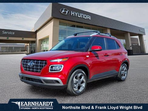 Certified 2024 Hyundai Venue Limited FWD image 1