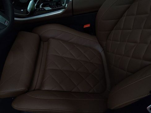 New 2026 BMW X5 xDrive50e image 18