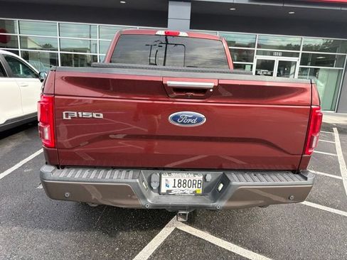 Used 2017 Ford F150 Lariat w/ Equipment Group 502A Luxury AWD/4WD image 4
