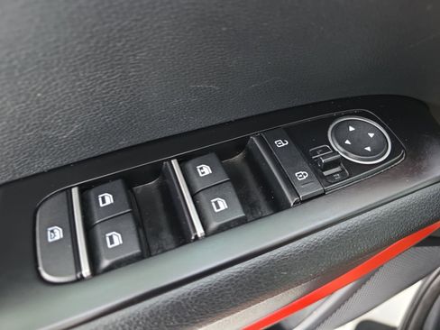 Certified 2023 Kia Soul GT-Line image 28