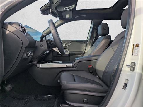 New 2026 Mercedes-Benz GLB 250 4MATIC image 22