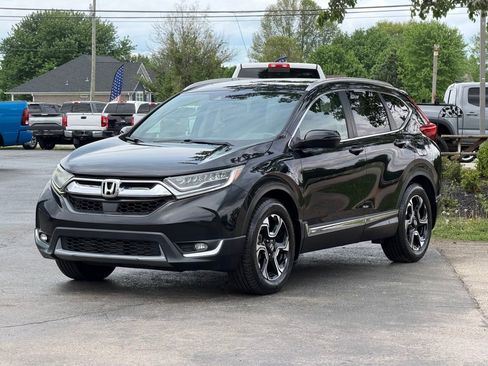Used 2018 Honda CR-V Touring image 3