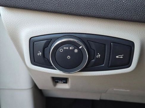 Used 2019 Lincoln MKC Reserve AWD/4WD image 12