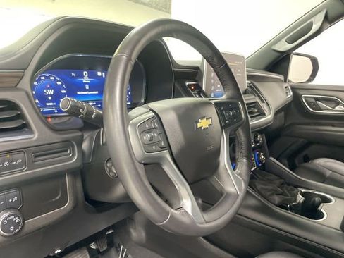 Used 2022 Chevrolet Tahoe LT w/ Luxury Package AWD/4WD image 14