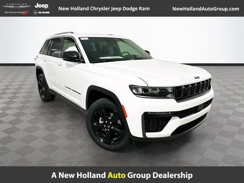 New 2026 Jeep Grand Cherokee Limited w/ Limited Altitude Package AWD/4WD image 1