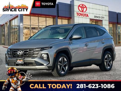 Used 2025 Hyundai Tucson SEL AWD/4WD image 1