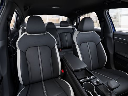 New 2026 Kia K5 GT-Line FWD image 15