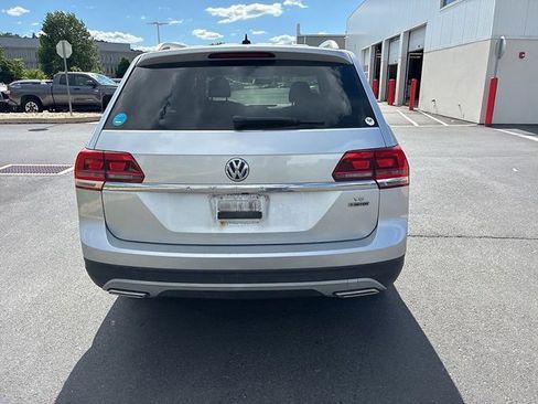 Used 2018 Volkswagen Atlas Launch Edition AWD/4WD image 9