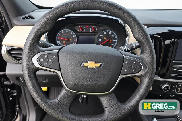 Used 2023 Chevrolet Traverse LS FWD image 13