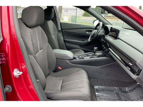 Certified 2024 Honda Accord Sport image 17