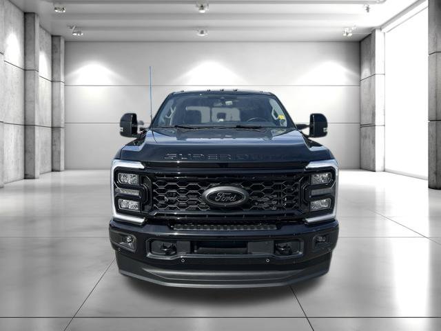 Used 2026 Ford F350 Lariat w/ Black Appearance Package AWD/4WD image 3
