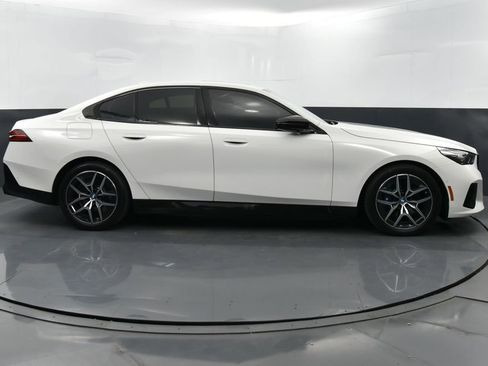 Used 2024 BMW i5 M60 image 54