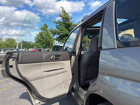 Used 2006 Subaru Forester 2.5X w/ Popular Equipment Group 1B AWD/4WD image 25