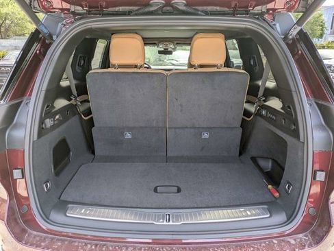 New 2026 Jeep Grand Cherokee L Summit w/ Obsidian Package AWD/4WD image 12