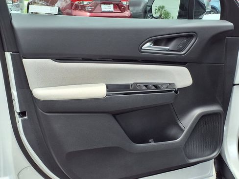 Used 2024 Honda Prologue EX image 27
