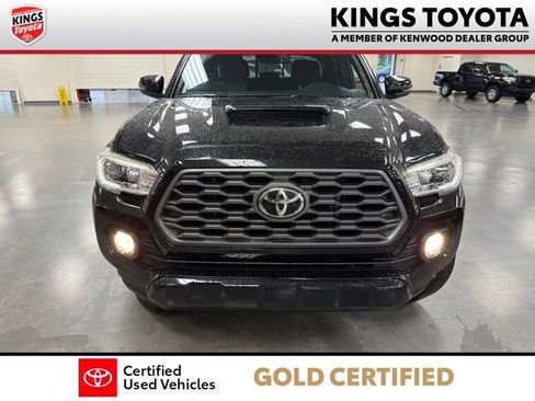 Certified 2020 Toyota Tacoma TRD Sport AWD/4WD image 3