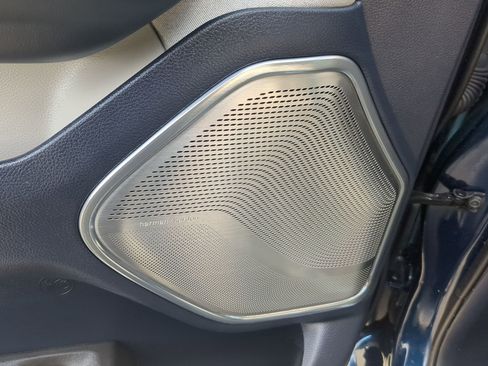 Used 2023 RAM 1500 Limited image 13