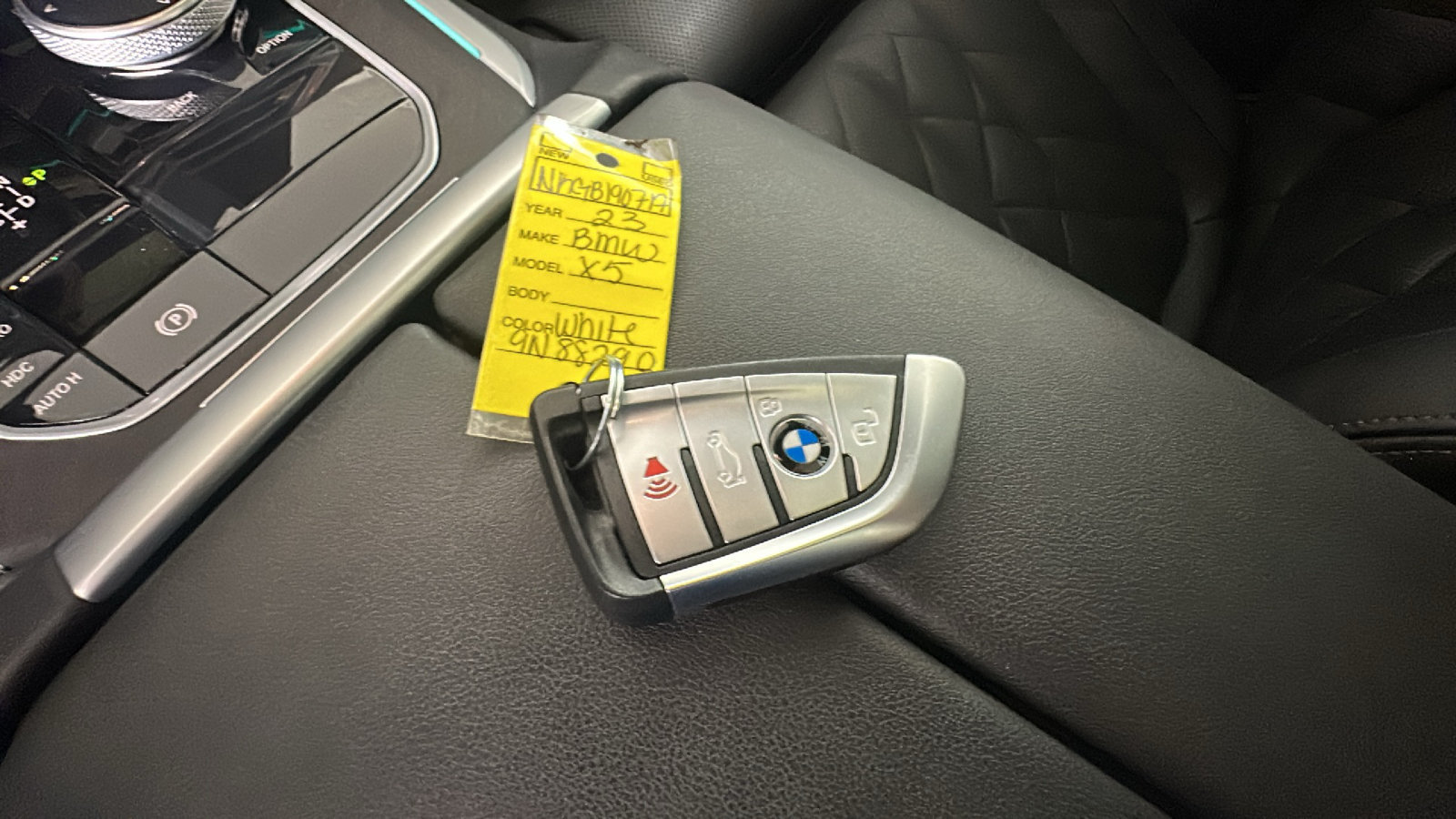 Used 2023 BMW X5 xDrive40i AWD/4WD image 28