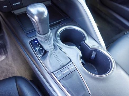 Certified 2023 Toyota Camry SE image 25