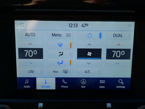 Used 2020 Ford Mustang Shelby GT350 w/ Technology Package image 28