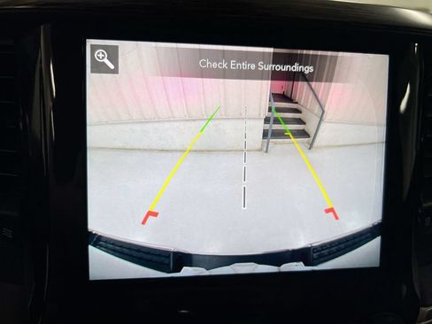 Used 2020 RAM 1500 Laramie AWD/4WD image 16
