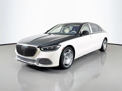 Used 2023 Mercedes-Benz Maybach S 680 4MATIC image 3