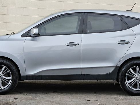 Used 2015 Hyundai Tucson GLS w/ Option Group 02 image 2