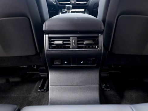 Used 2025 Lexus GX 550 AWD/4WD image 32