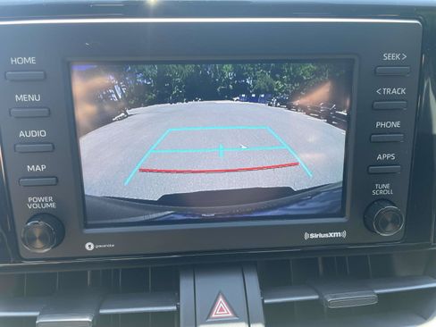 Used 2021 Toyota RAV4 XLE FWD image 26