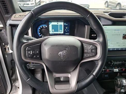 Used 2023 Ford Bronco Outer Banks AWD/4WD image 14