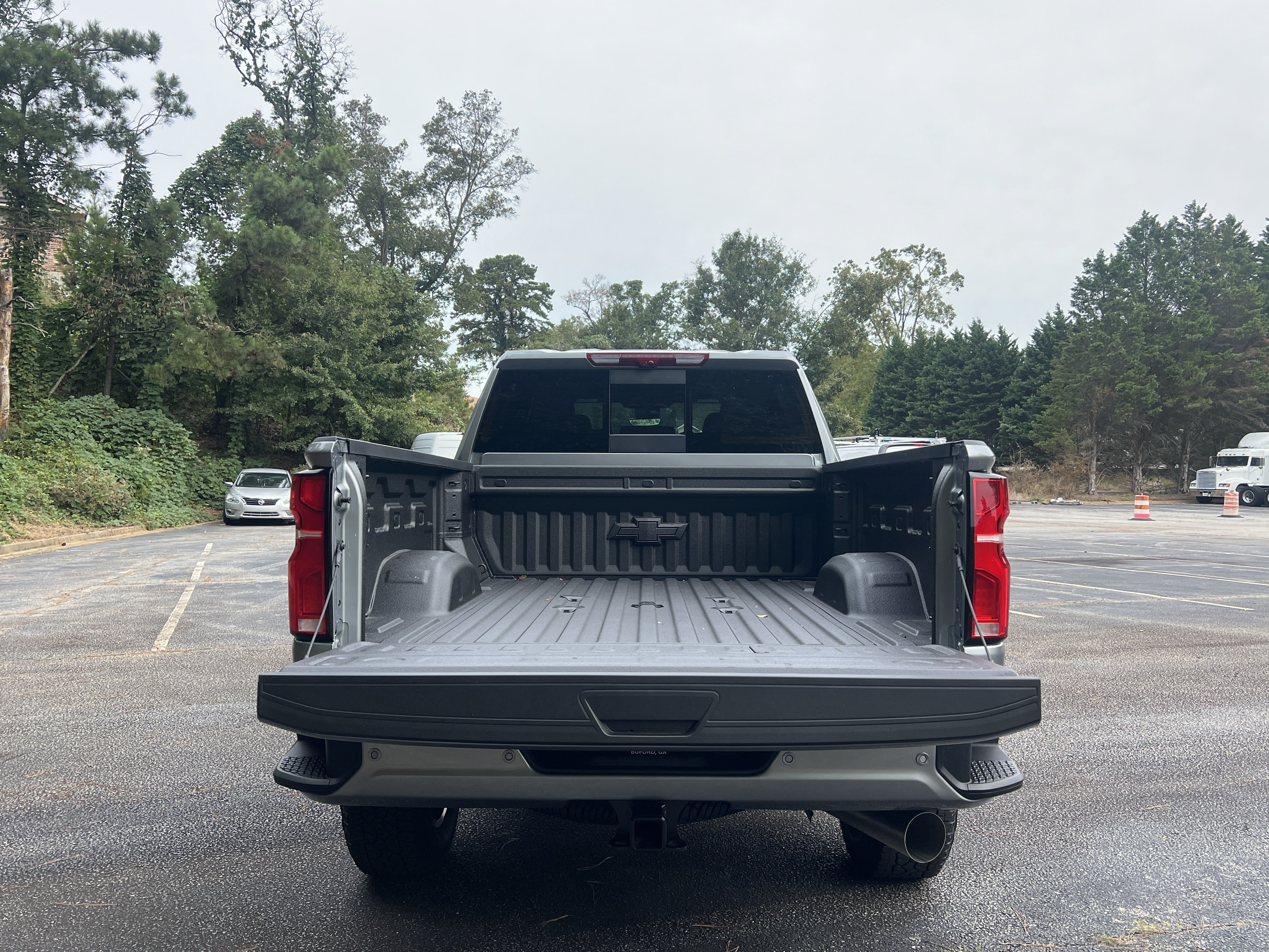 New 2026 Chevrolet Silverado 2500 High Country w/ High Country Premium Package AWD/4WD image 11