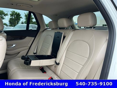 Used 2021 Mercedes-Benz GLC 300 image 31