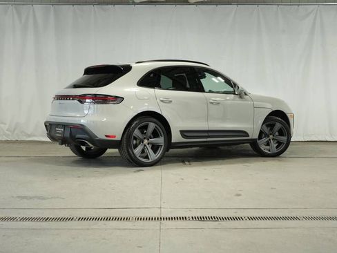 Certified 2026 Porsche Macan AWD/4WD image 7