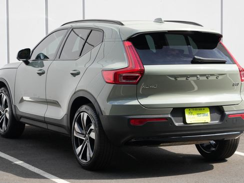 Used 2024 Volvo XC40 B5 Ultimate w/ Climate Package AWD/4WD image 55