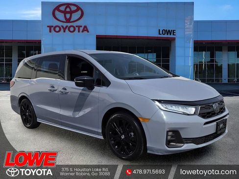Used 2025 Honda Odyssey Sport-L image 1