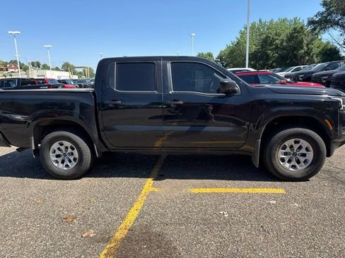 Used 2025 Nissan Frontier S AWD/4WD image 2