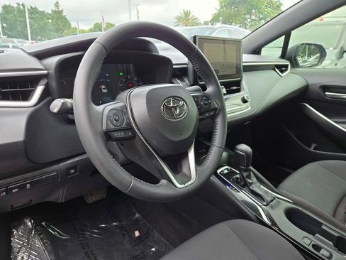 Used 2024 Toyota Corolla SE w/ SE Package FWD image 13